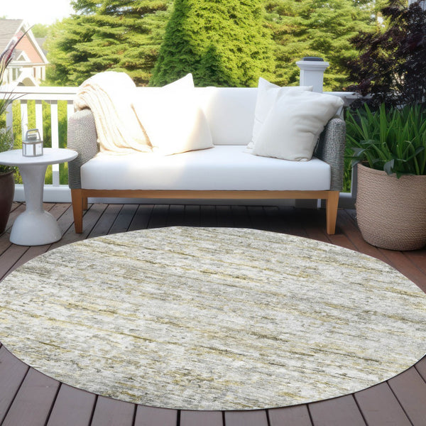 Homeroots 3' Artichoke Green Striped Washable Area Rug - Stylish Indoor & Outdoor Comfort For Any Space 8' Round Polyester 604532