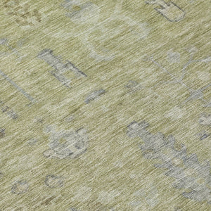 HomeRoots 5' Artichoke Green and Gray Oriental Area Rug - Stylish, Washable Design for Indoor and Outdoor Spaces 8' Round 604703