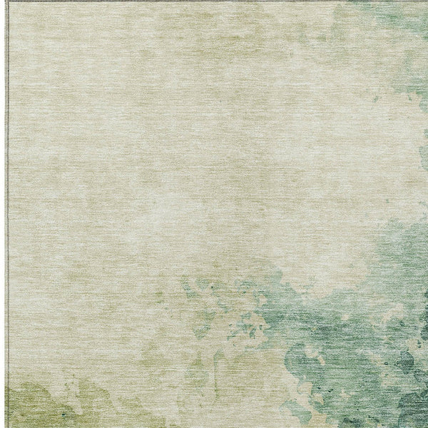 Homeroots 3' Green And Ivory Abstract Washable Area Rug For Indoor And Outdoor Spaces - Durable, Stylish Design 5' X 8' Polyester 604792