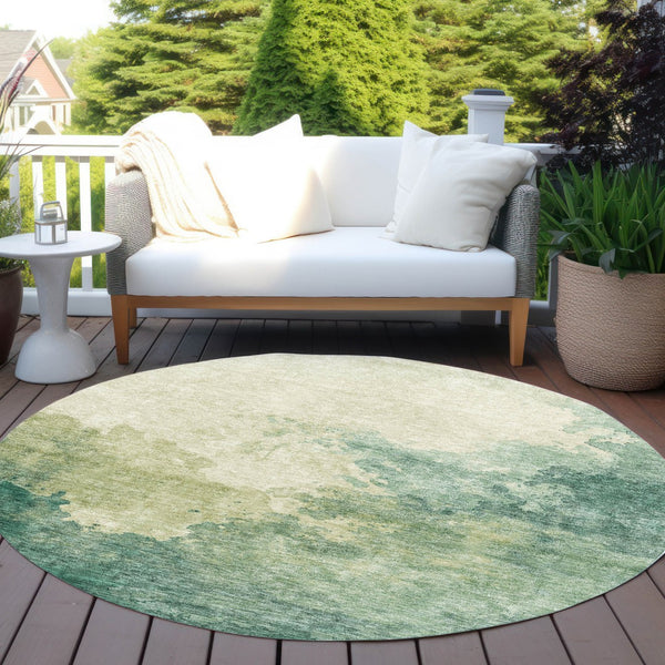 Homeroots 3' Green And Ivory Abstract Washable Area Rug For Indoor And Outdoor Spaces - Durable, Stylish Design 8' Round Polyester 604793
