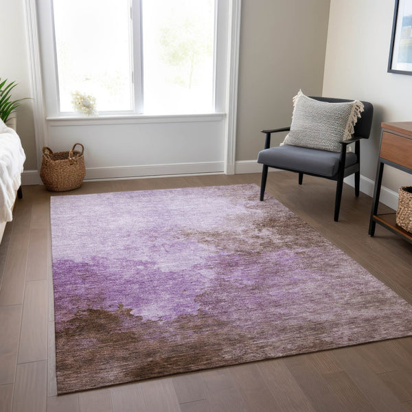 Homeroots 3' Green And Ivory Abstract Washable Area Rug For Indoor And Outdoor Spaces - Durable, Stylish Design 9' X 12' Polyester 604801