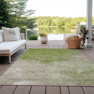 Homeroots 3' Green And Ivory Abstract Washable Area Rug For Indoor And Outdoor Spaces - Durable, Stylish Design 3' X 5' Polyester 604803