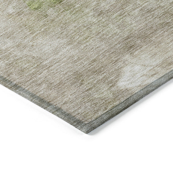 Homeroots 3' Green And Ivory Abstract Washable Area Rug For Indoor And Outdoor Spaces - Durable, Stylish Design 3' X 5' Polyester 604803