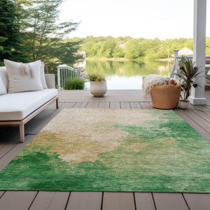 Homeroots 3' Green And Ivory Abstract Washable Area Rug For Indoor And Outdoor Spaces - Durable, Stylish Design 3' X 5' Polyester 604809