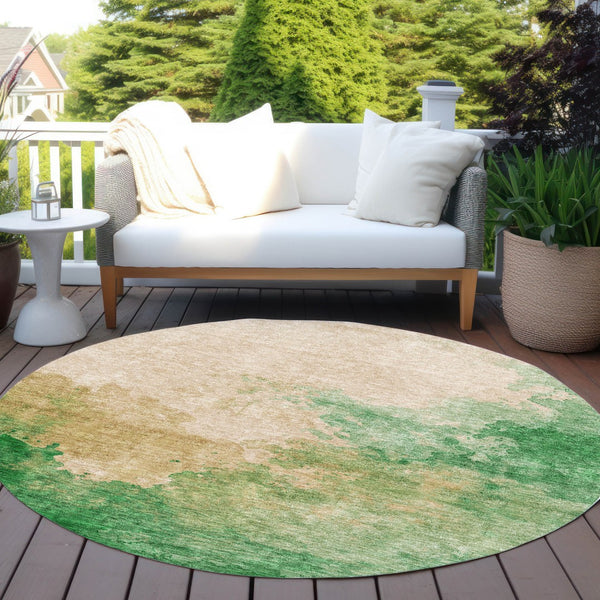 Homeroots 3' Green And Ivory Abstract Washable Area Rug For Indoor And Outdoor Spaces - Durable, Stylish Design 8' Round Polyester 604811