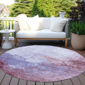 Homeroots 3' Green And Ivory Abstract Washable Area Rug For Indoor And Outdoor Spaces - Durable, Stylish Design 8' Round Polyester 604829