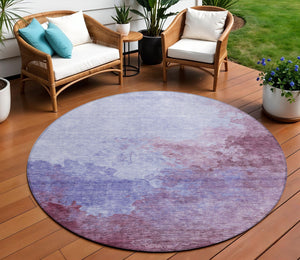 Homeroots 3' Green And Ivory Abstract Washable Area Rug For Indoor And Outdoor Spaces - Durable, Stylish Design 8' Round Polyester 604829