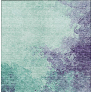 Homeroots 3' Green And Ivory Abstract Washable Area Rug For Indoor And Outdoor Spaces - Durable, Stylish Design 10' X 14' Polyester 604838