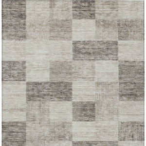 Homeroots 3' Beige And Gray Geometric Washable Area Rug - Perfect For Indoor And Outdoor Spaces, Stylish & Durable 8' X 10' Polyester 604848