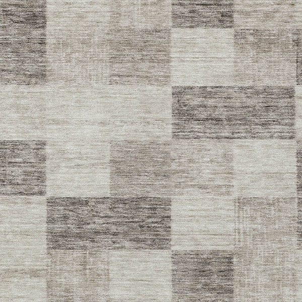 Homeroots 3' Beige And Gray Geometric Washable Area Rug - Perfect For Indoor And Outdoor Spaces, Stylish & Durable 9' X 12' Polyester 604849