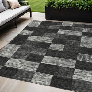 HomeRoots 5' Modern Black and Gray Geometric Area Rug - Washable, Durable Design for Indoor and Outdoor Use 5' X 8' 604852