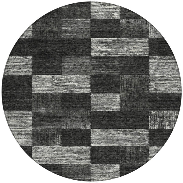 Homeroots 3' Beige And Gray Geometric Washable Area Rug - Perfect For Indoor And Outdoor Spaces, Stylish & Durable 8' Round Polyester 604853