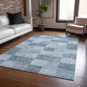 Homeroots 3' Beige And Gray Geometric Washable Area Rug - Perfect For Indoor And Outdoor Spaces, Stylish & Durable 3' X 5' Polyester 604863