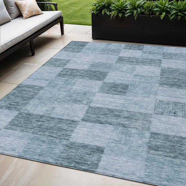 Homeroots 3' Beige And Gray Geometric Washable Area Rug - Perfect For Indoor And Outdoor Spaces, Stylish & Durable 5' X 8' Polyester 604864