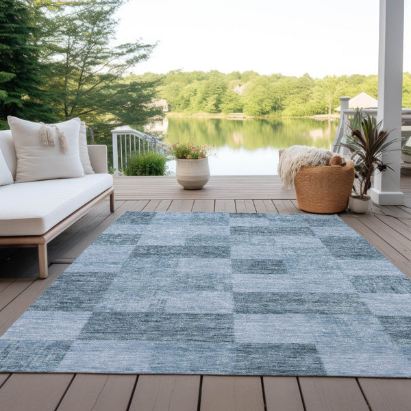 Homeroots 3' Beige And Gray Geometric Washable Area Rug - Perfect For Indoor And Outdoor Spaces, Stylish & Durable 9' X 12' Polyester 604867