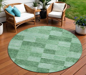 Homeroots 3' Beige And Gray Geometric Washable Area Rug - Perfect For Indoor And Outdoor Spaces, Stylish & Durable 8' Round Polyester 604871