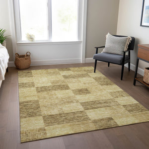 Homeroots 3' Beige And Gray Geometric Washable Area Rug - Perfect For Indoor And Outdoor Spaces, Stylish & Durable 3' X 5' Polyester 604875