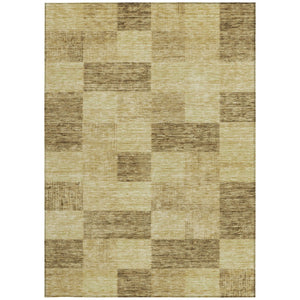 Homeroots 3' Beige And Gray Geometric Washable Area Rug - Perfect For Indoor And Outdoor Spaces, Stylish & Durable 5' X 8' Polyester 604876