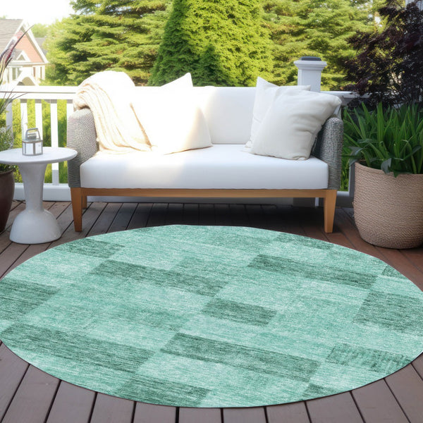 Homeroots 3' Beige And Gray Geometric Washable Area Rug - Perfect For Indoor And Outdoor Spaces, Stylish & Durable 8' Round Polyester 604895