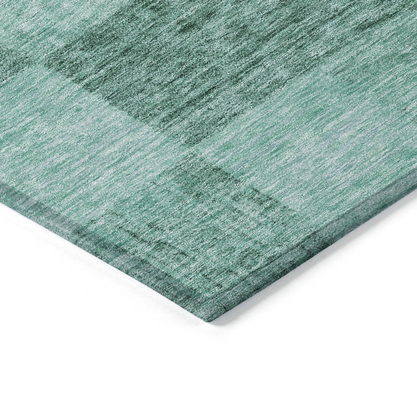 Homeroots 3' Beige And Gray Geometric Washable Area Rug - Perfect For Indoor And Outdoor Spaces, Stylish & Durable 10' X 14' Polyester 604898