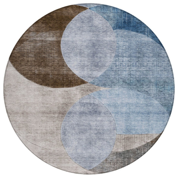 HomeRoots 5' Geometric Indoor Outdoor Area Rug in Denim Blue, Brown & Beige - Durable, Washable, Versatile Design 8' Round 604907