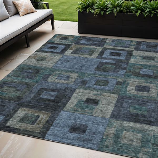 Homeroots 3' Stylish Beige Gold & Denim Blue Geometric Indoor-outdoor Area Rug - Durable, Washable & Versatile 5' X 8' Polyester 605020
