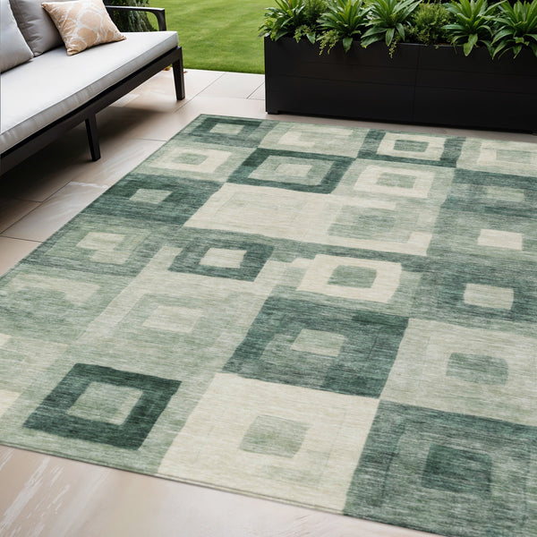 Homeroots 3' Stylish Beige Gold & Denim Blue Geometric Indoor-outdoor Area Rug - Durable, Washable & Versatile 5' X 8' Polyester 605032