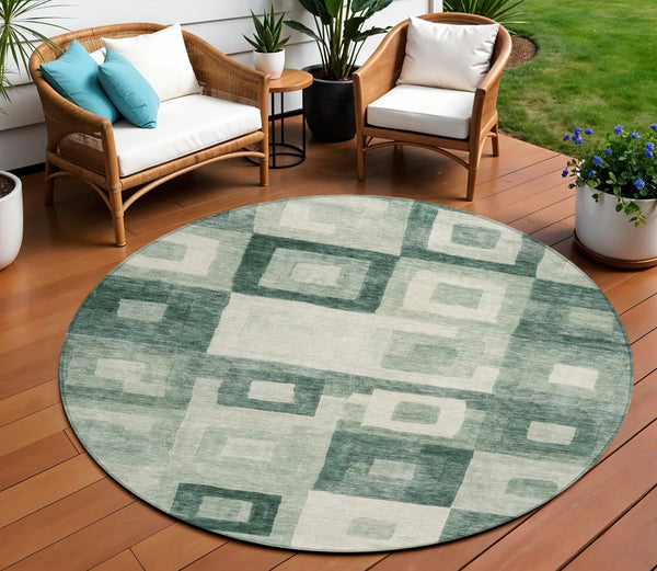 Homeroots 3' Stylish Beige Gold & Denim Blue Geometric Indoor-outdoor Area Rug - Durable, Washable & Versatile 8' Round Polyester 605033