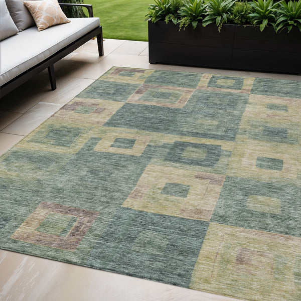Homeroots 3' Stylish Beige Gold & Denim Blue Geometric Indoor-outdoor Area Rug - Durable, Washable & Versatile 5' X 8' Polyester 605050