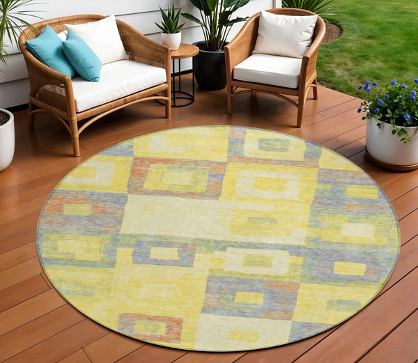 Homeroots 3' Stylish Beige Gold & Denim Blue Geometric Indoor-outdoor Area Rug - Durable, Washable & Versatile 8' Round Polyester 605057