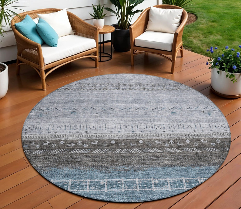 HomeRoots 5' Southwestern Washable Area Rug in Blue-Gray & Charcoal - Durable, Easy-Clean for Indoors & Outdoors 8' Round 605129