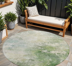 Homeroots 3' Artichoke Green And Ivory Abstract Area Rug - Stylish Washable Indoor/Outdoor Design For All Spaces 8' Round Polyester 605502