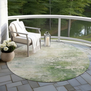 Homeroots 3' Artichoke Green And Ivory Abstract Area Rug - Stylish Washable Indoor/Outdoor Design For All Spaces 8' Round Polyester 605502