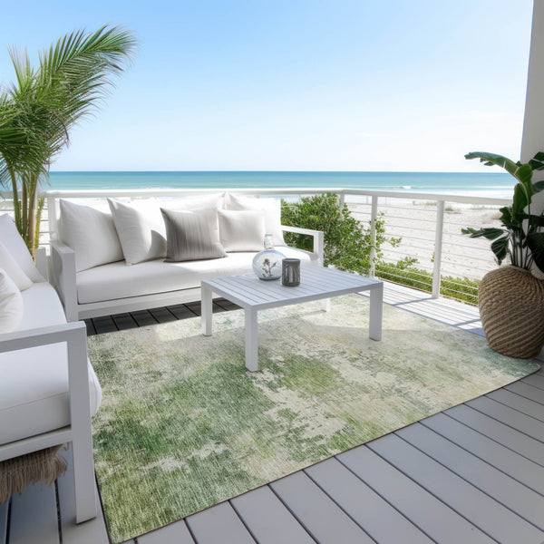 Homeroots 3' Artichoke Green And Ivory Abstract Area Rug - Stylish Washable Indoor/Outdoor Design For All Spaces 8' X 10' Polyester 605503