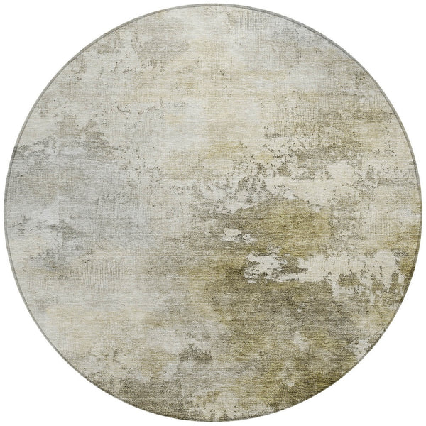 Homeroots 3' Artichoke Green And Ivory Abstract Area Rug - Stylish Washable Indoor/Outdoor Design For All Spaces 8' Round Polyester 605508
