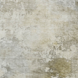 Homeroots 3' Artichoke Green And Ivory Abstract Area Rug - Stylish Washable Indoor/Outdoor Design For All Spaces 8' X 10' Polyester 605509