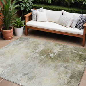 Homeroots 3' Artichoke Green And Ivory Abstract Area Rug - Stylish Washable Indoor/Outdoor Design For All Spaces 10' X 14' Polyester 605511