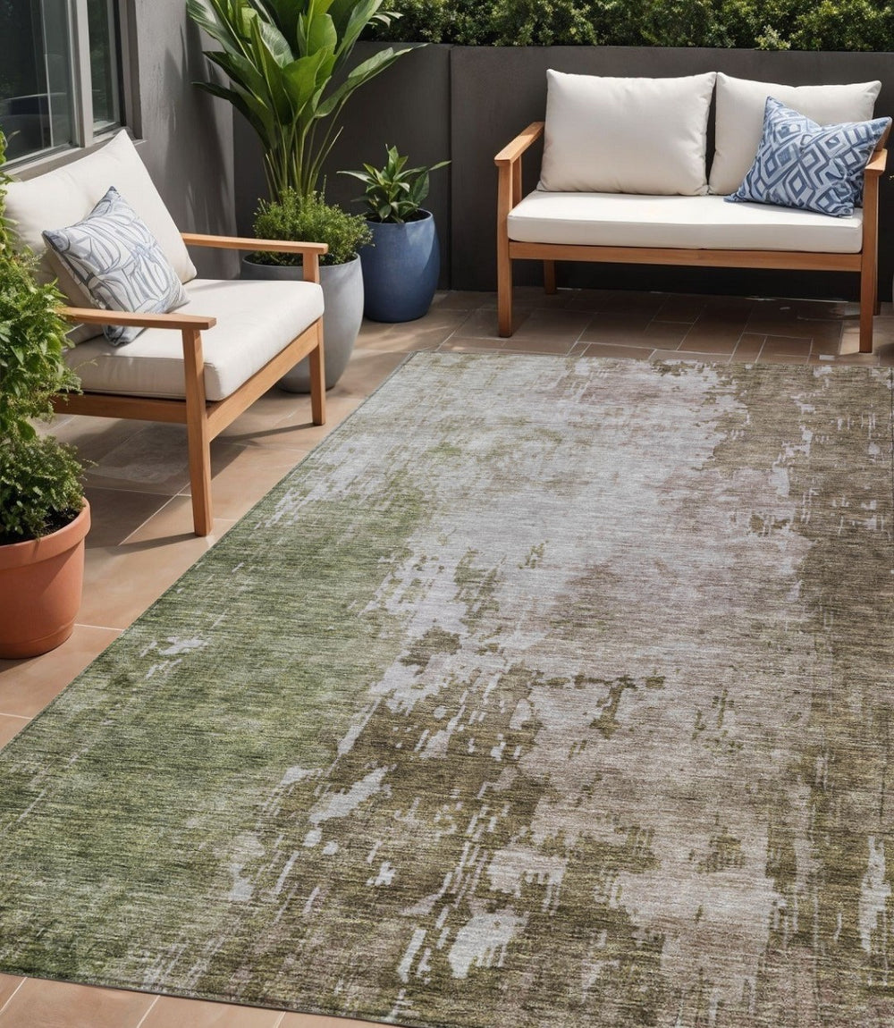 HomeRoots 5' Modern Abstract Washable Area Rug in Brown and Green for Indoor/Outdoor Spaces, Durable Style 5' X 8' 605513