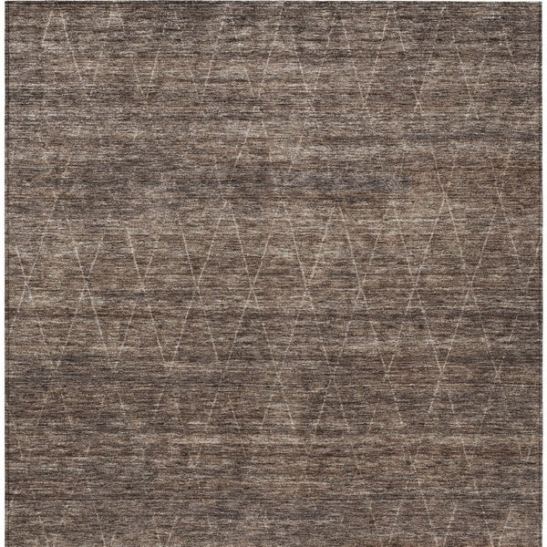 Homeroots 3' Coffee And Ivory Geometric Washable Area Rug For Indoor And Outdoor Spaces – Durable Design 8' X 10' Polyester 605587