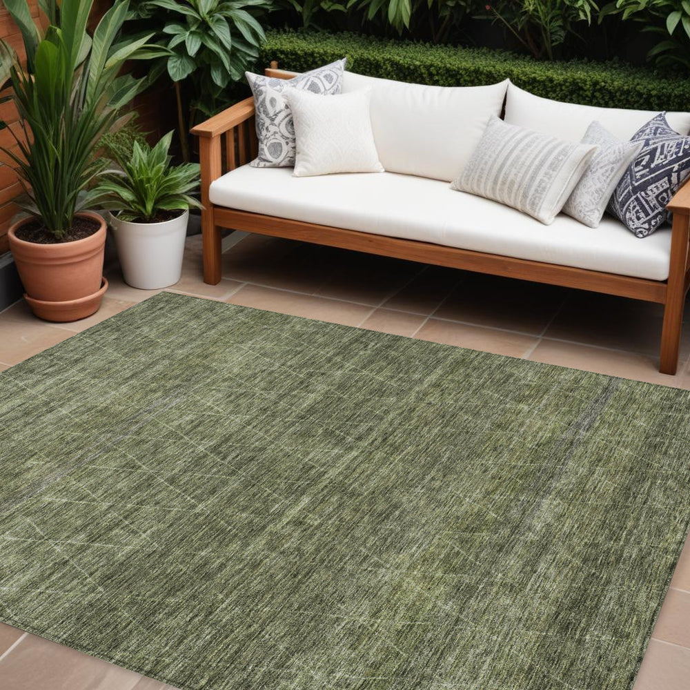 Homeroots 3' Coffee And Ivory Geometric Washable Area Rug For Indoor And Outdoor Spaces – Durable Design 9' X 12' Polyester 605600