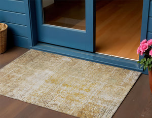 Homeroots 3' Stylish Gold Brown And Beige Geometric Washable Area Rug For Indoor And Outdoor Spaces 3' X 5' Polyester 605705