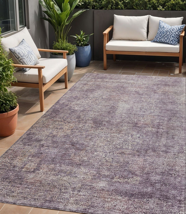 Homeroots 3' Beautiful Linen And Gray Floral Washable Area Rug For Indoor And Outdoor Spaces, Durable Design 5' X 8' Polyester 605748