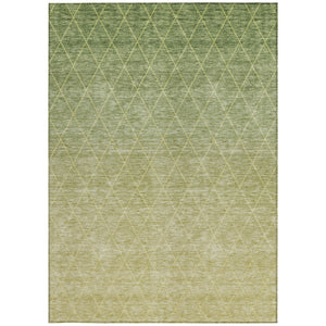 Homeroots 3' Artichoke Green Geometric Area Rug - Stylish, Washable & Durable For Indoor Or Outdoor Spaces 5' X 8' Polyester 605778