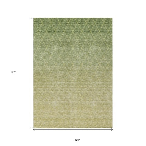 Homeroots 3' Artichoke Green Geometric Area Rug - Stylish, Washable & Durable For Indoor Or Outdoor Spaces 5' X 8' Polyester 605778