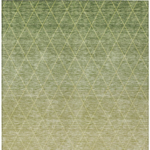 Homeroots 3' Artichoke Green Geometric Area Rug - Stylish, Washable & Durable For Indoor Or Outdoor Spaces 8' X 10' Polyester 605780