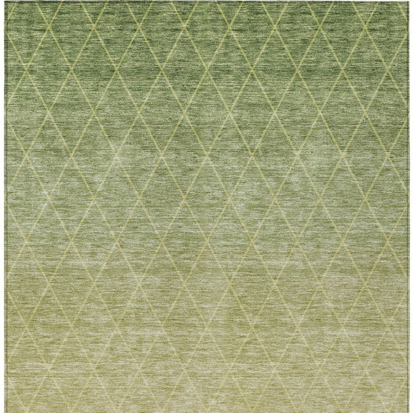 Homeroots 3' Artichoke Green Geometric Area Rug - Stylish, Washable & Durable For Indoor Or Outdoor Spaces 8' X 10' Polyester 605780