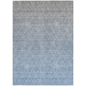 Homeroots 3' Artichoke Green Geometric Area Rug - Stylish, Washable & Durable For Indoor Or Outdoor Spaces 8' X 10' Polyester 605786