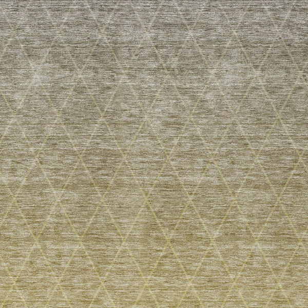 Homeroots 3' Artichoke Green Geometric Area Rug - Stylish, Washable & Durable For Indoor Or Outdoor Spaces 5' X 8' Polyester 605790