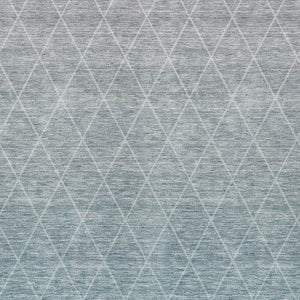 Homeroots 3' Artichoke Green Geometric Area Rug - Stylish, Washable & Durable For Indoor Or Outdoor Spaces 5' X 8' Polyester 605808