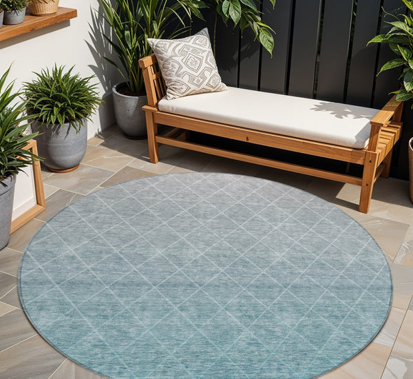 Homeroots 3' Artichoke Green Geometric Area Rug - Stylish, Washable & Durable For Indoor Or Outdoor Spaces 8' Round Polyester 605809